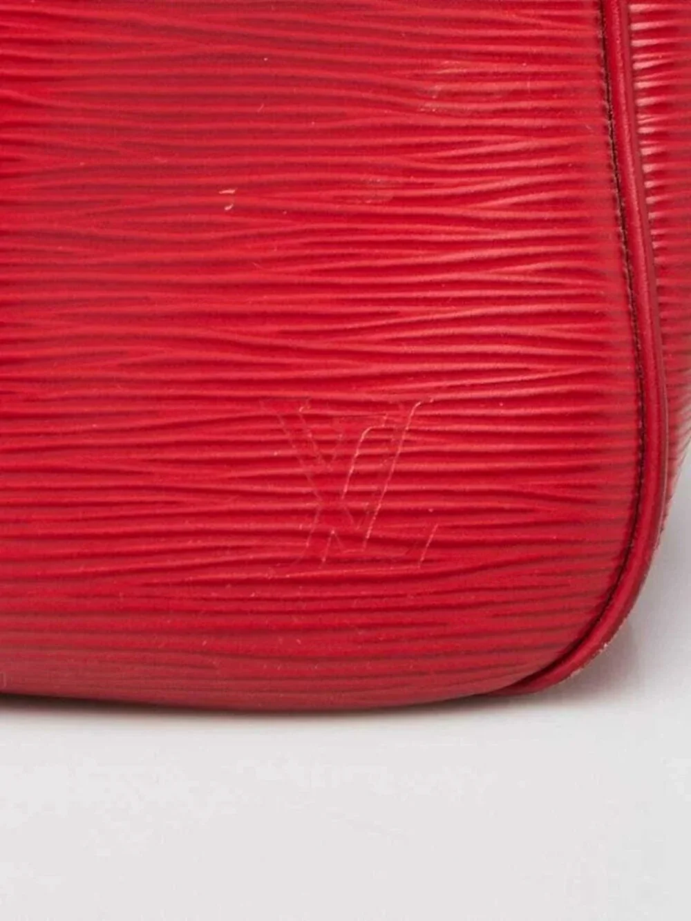 Louis Vuitton Rouge Epi Leather Passy GM Bag